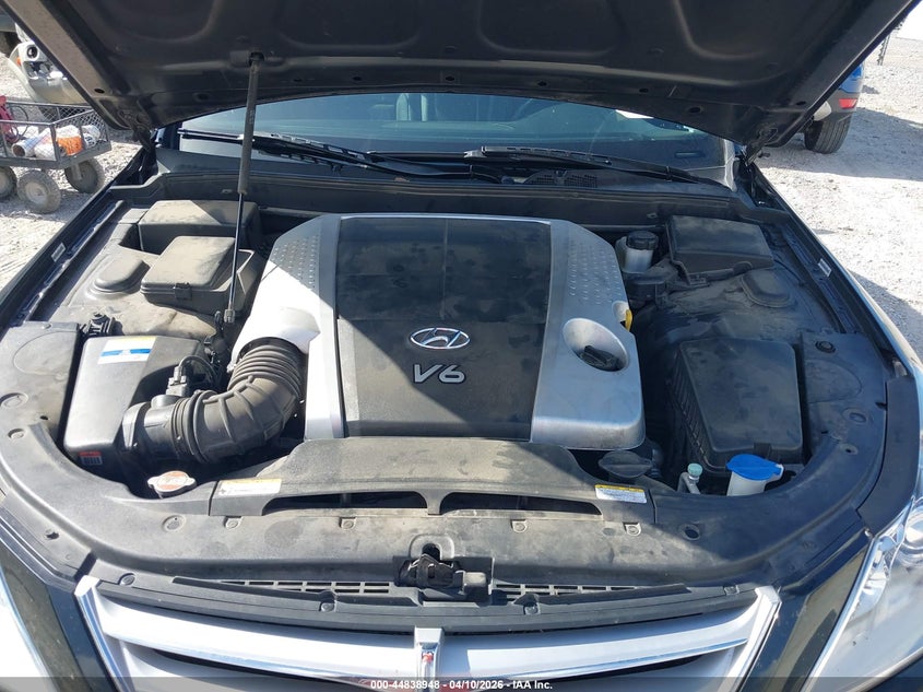 2011 Hyundai Genesis 3.8 VIN: KMHGC4DE8BU142350 Lot: 44838948