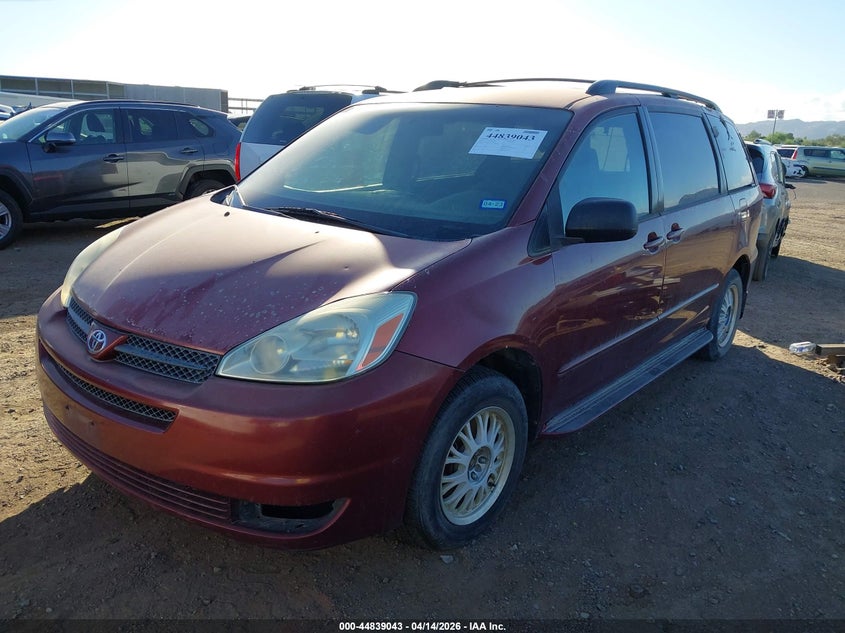 2005 Toyota Sienna Le