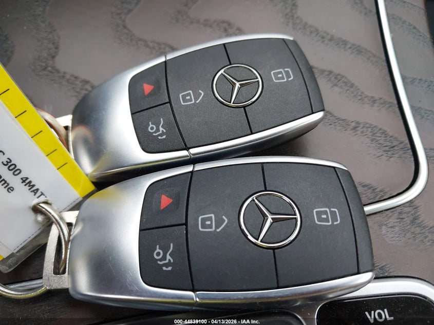 2021 Mercedes-Benz Glc 300 4Matic Coupe VIN: W1N0J8EB2MF869877 Lot: 44839100