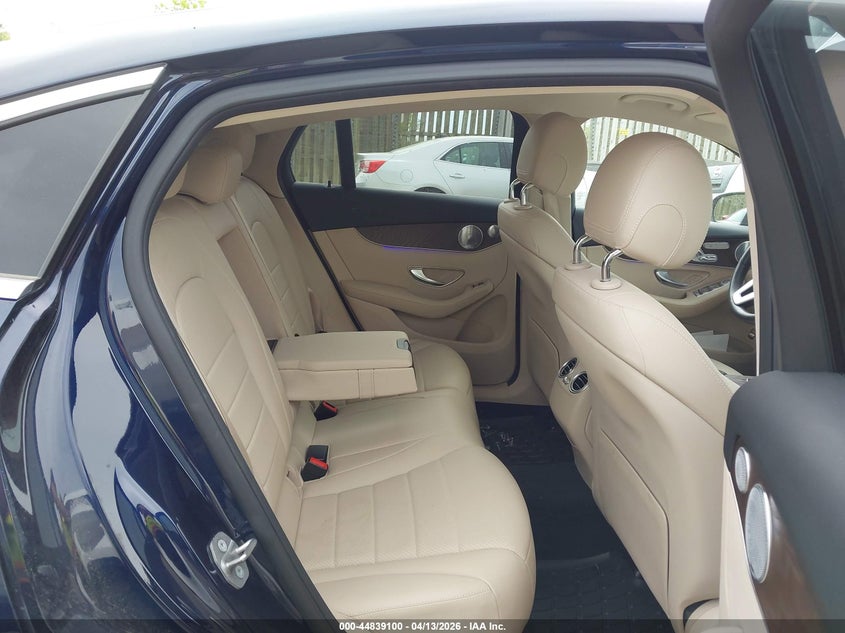 2021 Mercedes-Benz Glc 300 4Matic Coupe VIN: W1N0J8EB2MF869877 Lot: 44839100