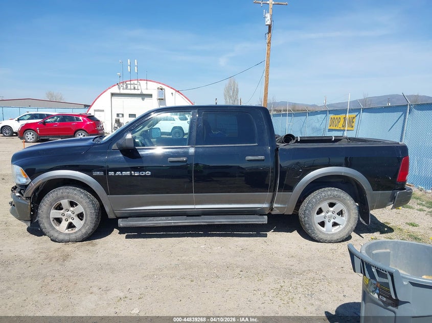 1C6RD7LT7CS150343 2012 Ram 1500 5.7 Ram Slt black