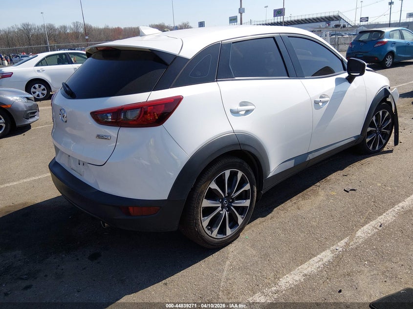 2019 Mazda Cx-3 2.0 Cx-3 Touring white Lot 111044839271 Vin JM1DKFC72K0402497