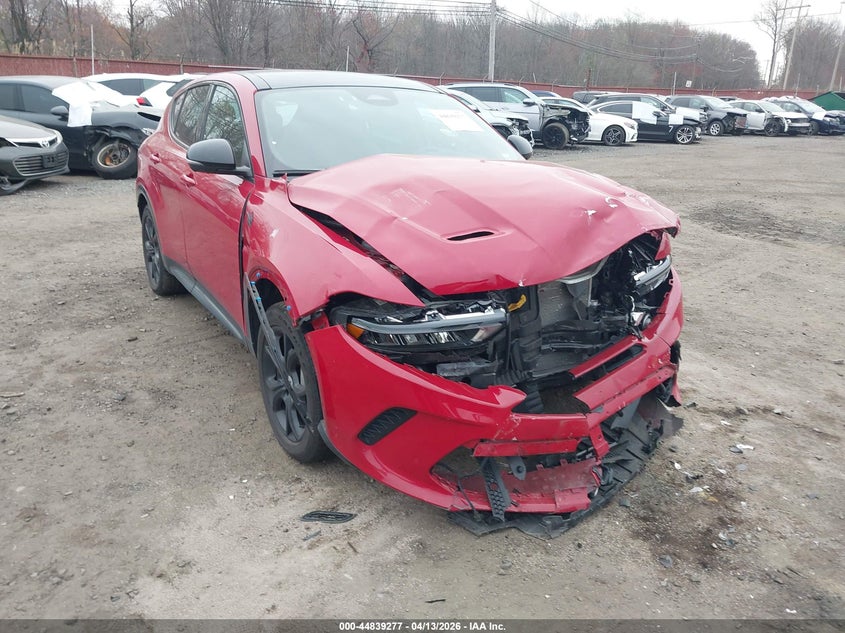 2024 Dodge Hornet R/T Plus Eawd VIN: ZACPDFDW4R3A17502 Lot: 44839277