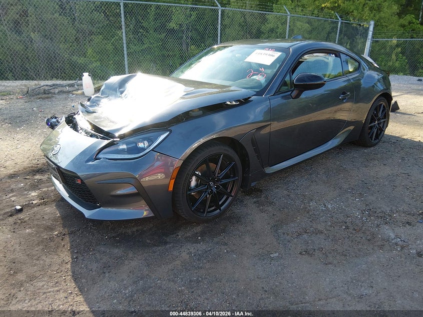 Vin: jf1znbe14s8759718, lot: 45336614, toyota gr86 premium 20252