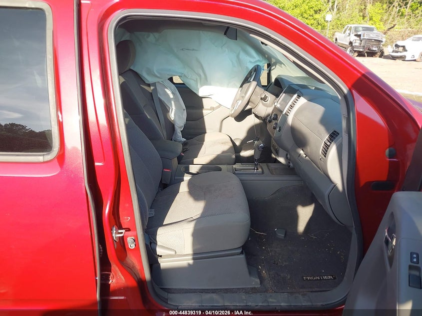 2019 NISSAN FRONTIER auction photo 5