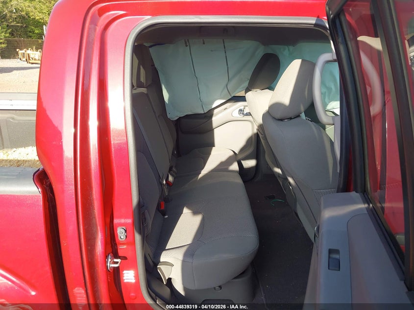 2019 NISSAN FRONTIER auction photo 8