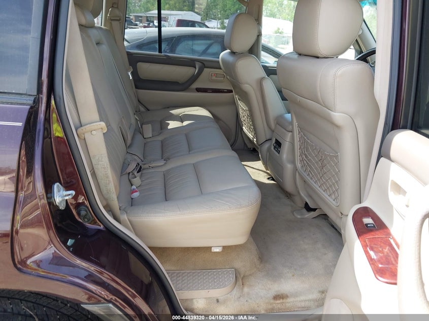 2006 Toyota Land Cruiser V8 VIN: JTEHT05J362097943 Lot: 44839320