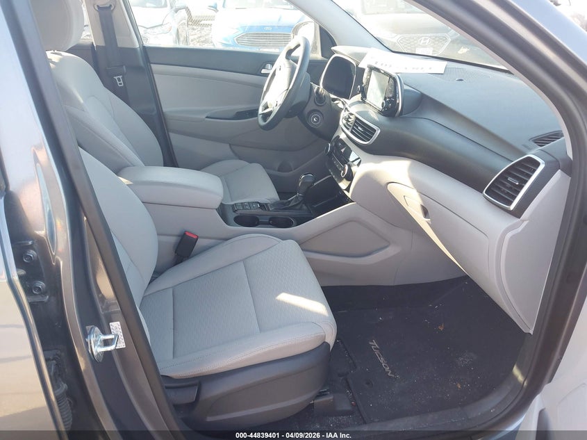 2021 Hyundai Tucson Se