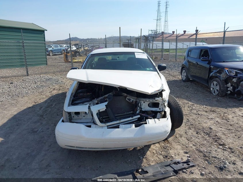 2007 Ford Crown Victoria Police/Police Interceptor VIN: 2FAFP71W87X126240 Lot: 44839433