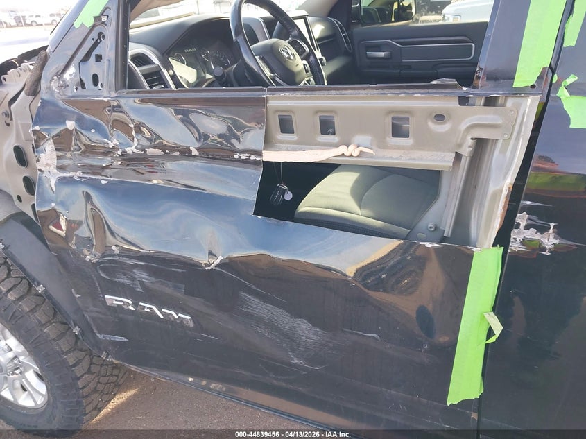 2019 Ram 3500 Big Horn 4X4 6'4 Box VIN: 3C63R3DL7KG547846 Lot: 44839456