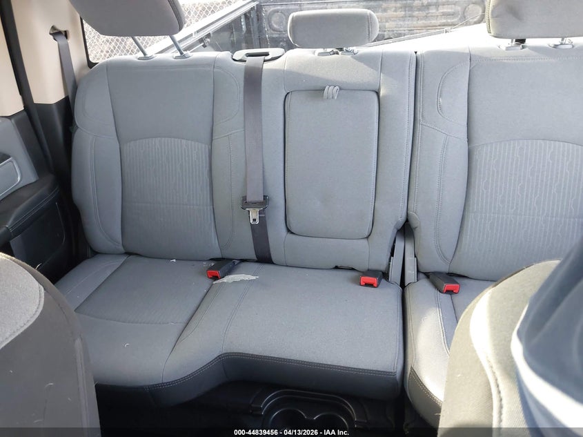 2019 Ram 3500 Big Horn 4X4 6'4 Box VIN: 3C63R3DL7KG547846 Lot: 44839456