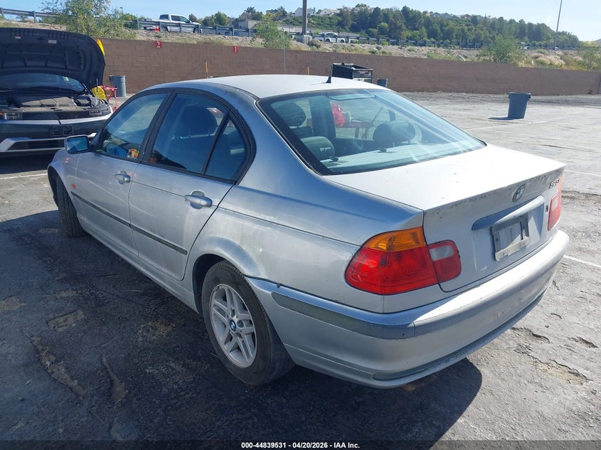 2000 BMW 323I