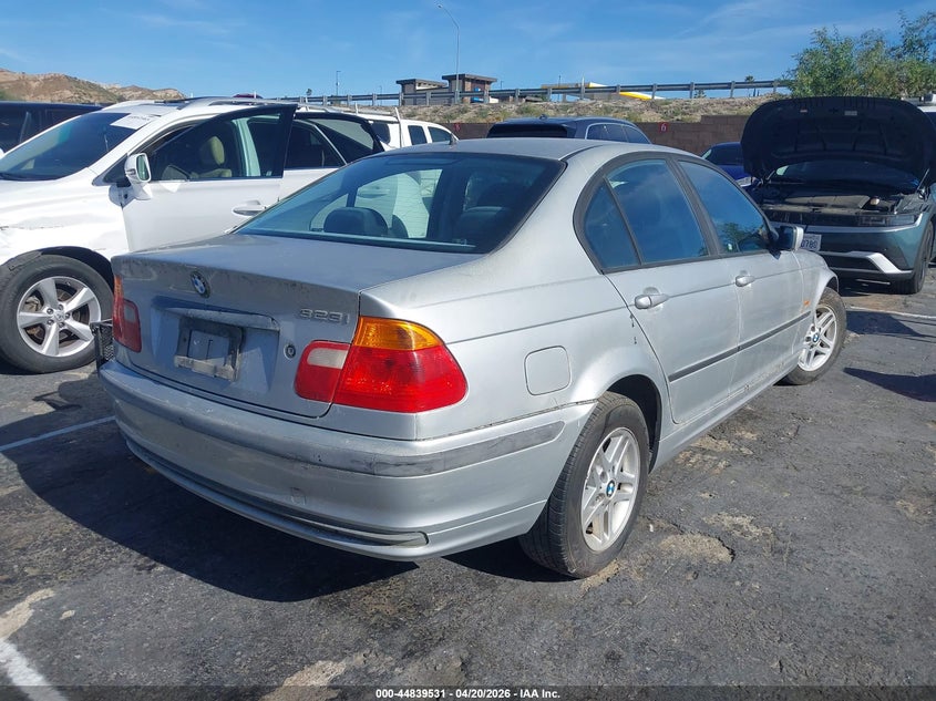 2000 BMW 323I