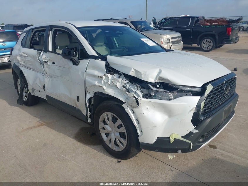 2025 TOYOTA COROLLA CROSS L