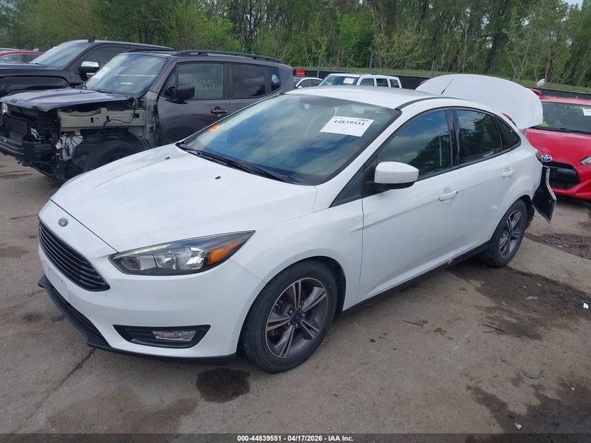 2018 Ford Focus 1.0 Se white Lot 111044839551 Vin 1FADP3FE8JL241246