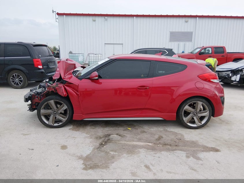 2013 Hyundai Veloster Turbo W/Black VIN: KMHTC6AE2DU138411 Lot: 44839555