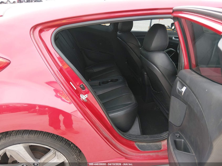 2013 Hyundai Veloster Turbo W/Black VIN: KMHTC6AE2DU138411 Lot: 44839555