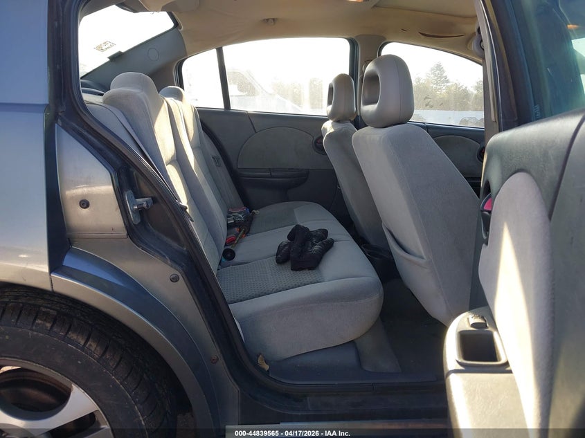 2005 Saturn Ion 3 VIN: 1G8AL52F05Z104592 Lot: 44839565