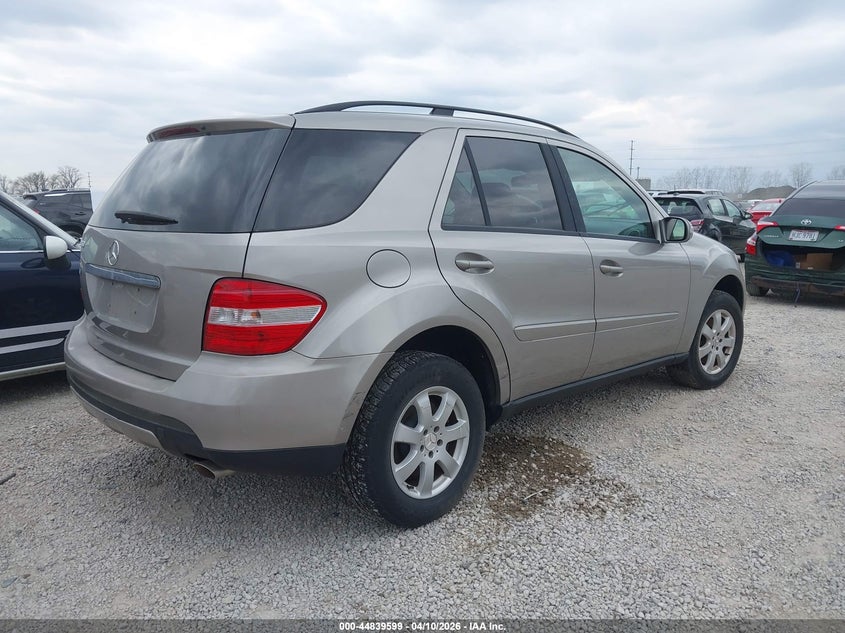 2006 Mercedes-Benz Ml 350 4Matic VIN: 4JGBB86E26A080677 Lot: 44839599