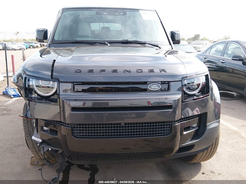 2026 Land Rover Defender P300 S VIN: SALEJFFU0T2490599 Lot: 44839627