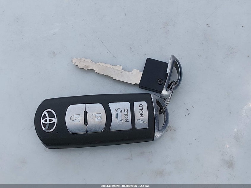 VIN 3MYDLBYV0HY193712 2017 TOYOTA YARIS IA