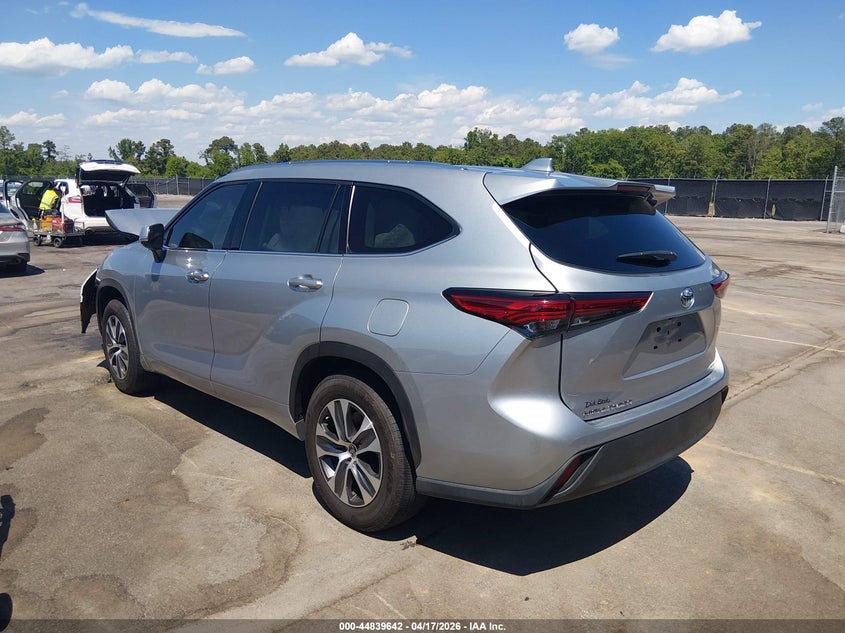 AtlanticExpress - Toyota Highlander
