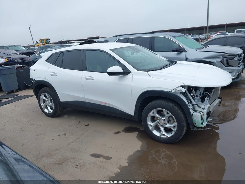 VIN KL77LFEP8SC304612 2025 CHEVROLET TRAX FWD LS