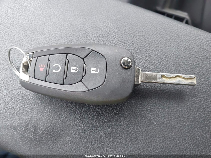 VIN KL77LFEP8SC304612 2025 CHEVROLET TRAX FWD LS