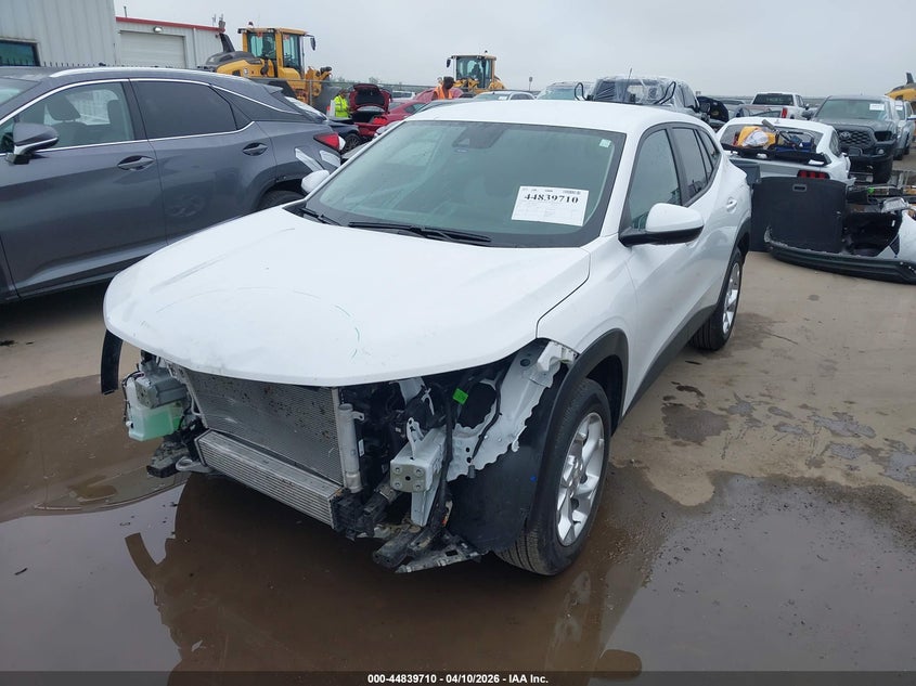 2025 Chevrolet Trax Fwd Ls KL77LFEP8SC304612 photo 1