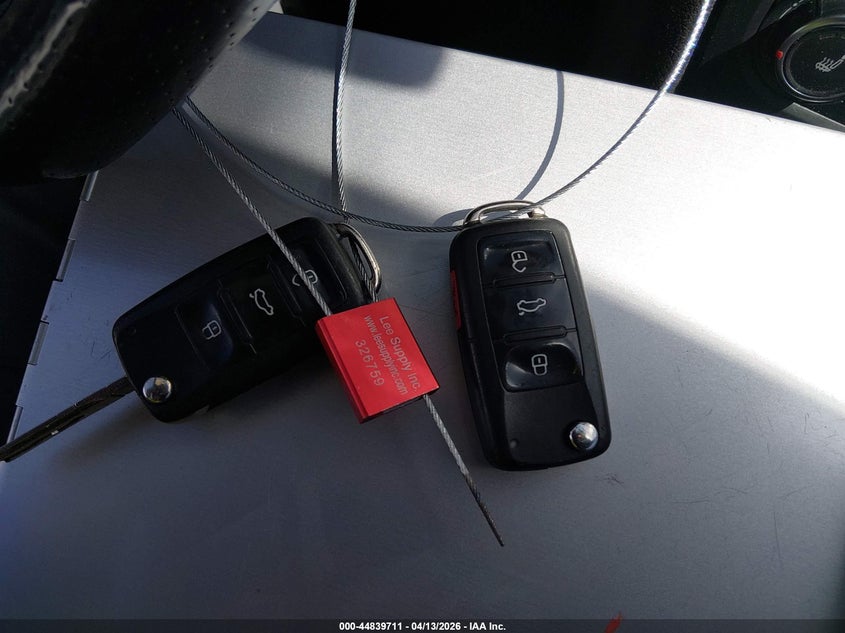 2013 Volkswagen Gti 2-Door VIN: WVWED7AJ2DW072475 Lot: 44839711