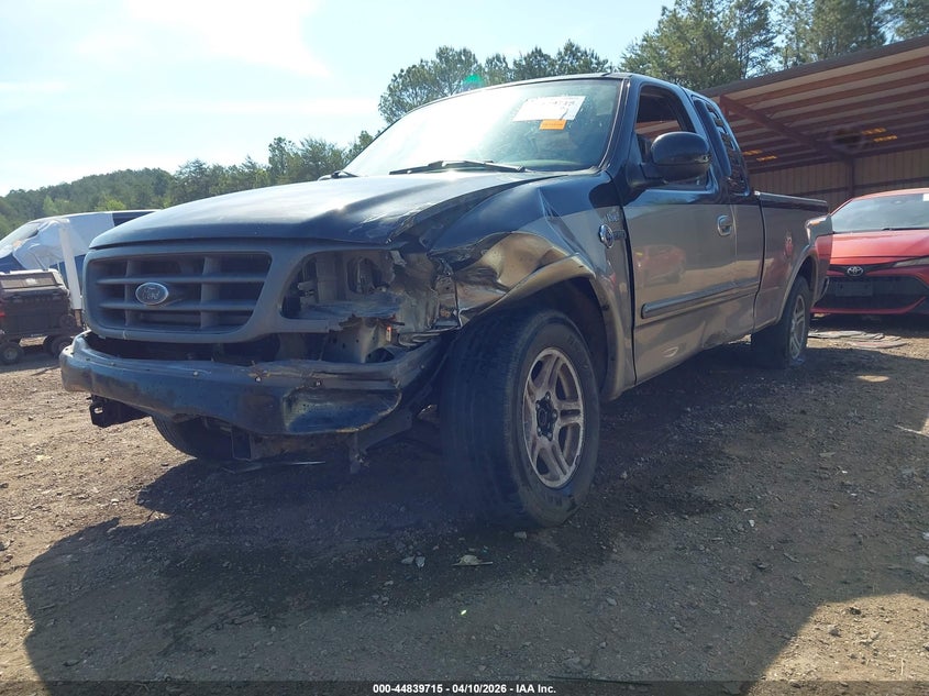 2003 FORD F-150 auction photo 2