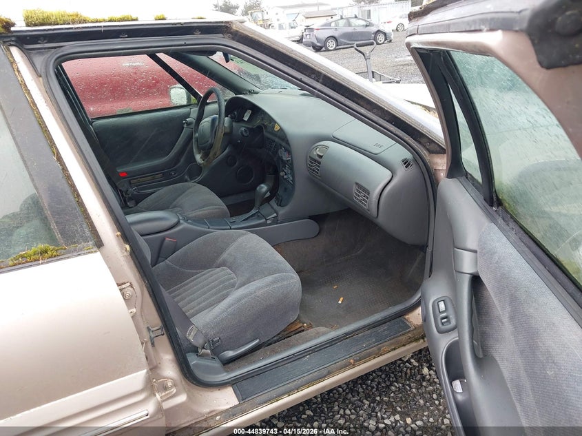 1999 Pontiac Bonneville Se