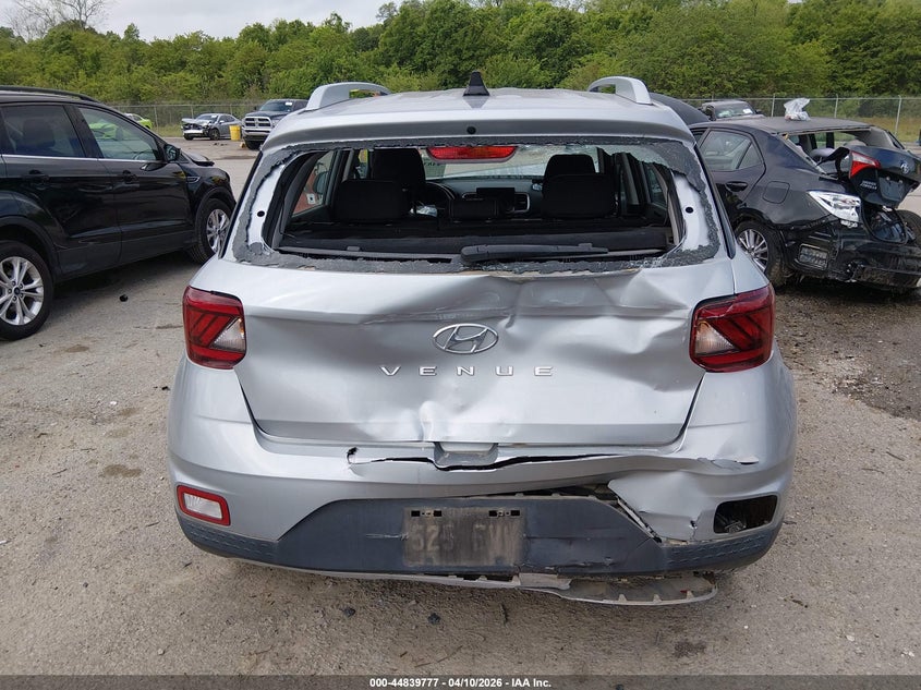 2021 Hyundai Venue Sel VIN: KMHRC8A32MU116204 Lot: 44839777