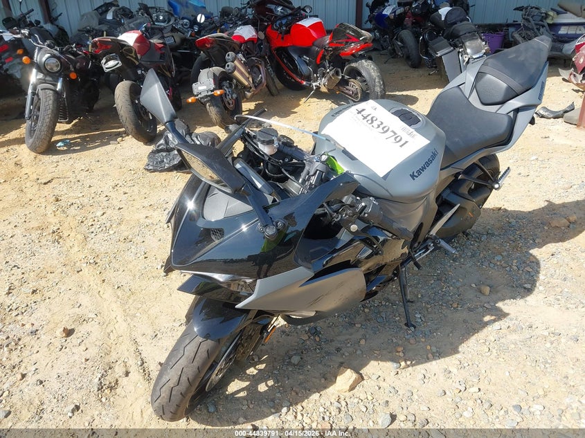 JKBZXJK14SA007311 2025 Kawasaki Zx636 K photo 1
