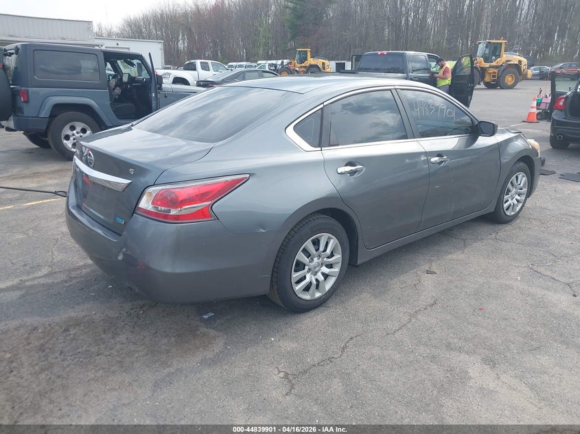 2014 NISSAN ALTIMA auction photo 4