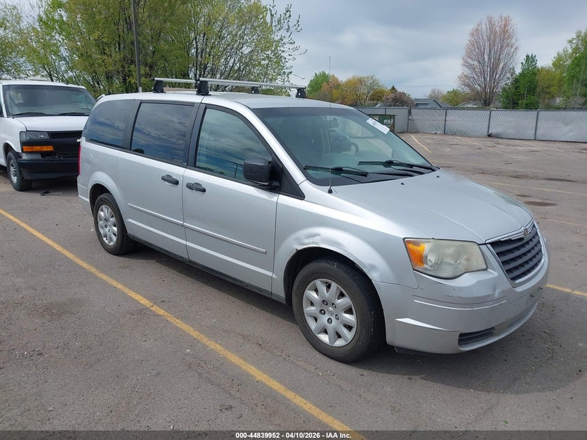 2008 Chrysler Town & Country