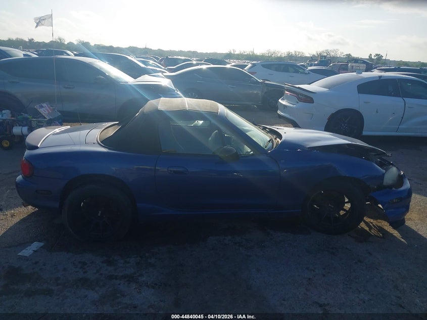 1999 Mazda Mx-5 Miata Leather Pkg/Popular Equipment Pkg/Sports Pkg/Touring Pkg VIN: JM1NB3534X0124271 Lot: 44840045