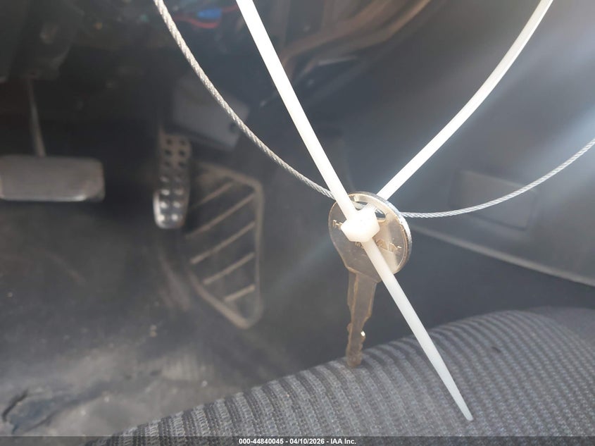 1999 Mazda Mx-5 Miata Leather Pkg/Popular Equipment Pkg/Sports Pkg/Touring Pkg VIN: JM1NB3534X0124271 Lot: 44840045