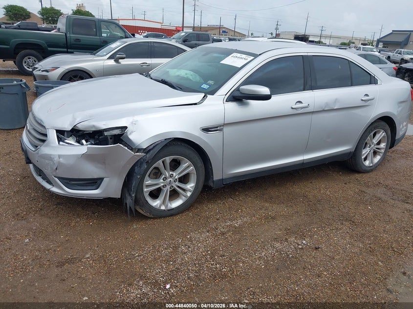 2013 Ford Taurus 3.5 Sel silver Lot 111044840050 Vin 1FAHP2E86DG183996