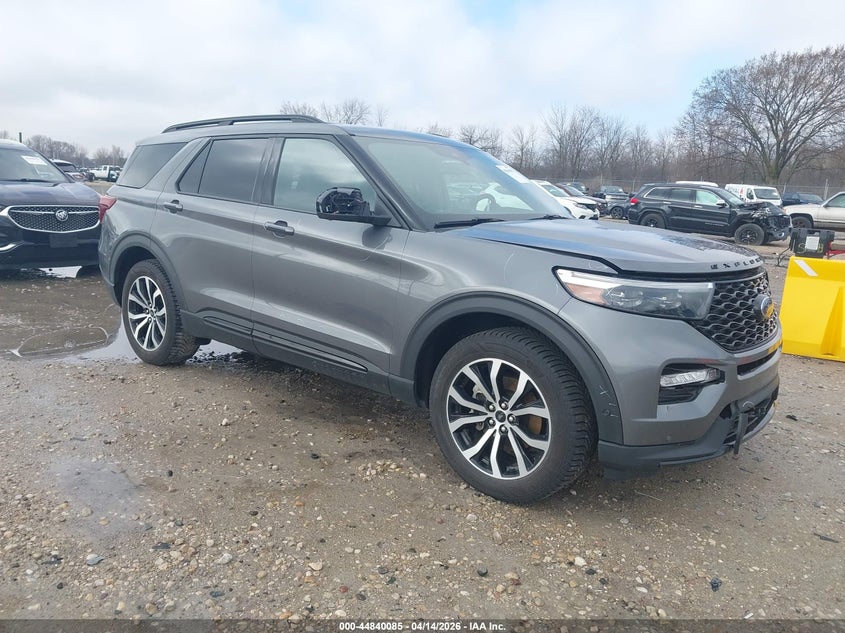 2021 Ford Explorer St