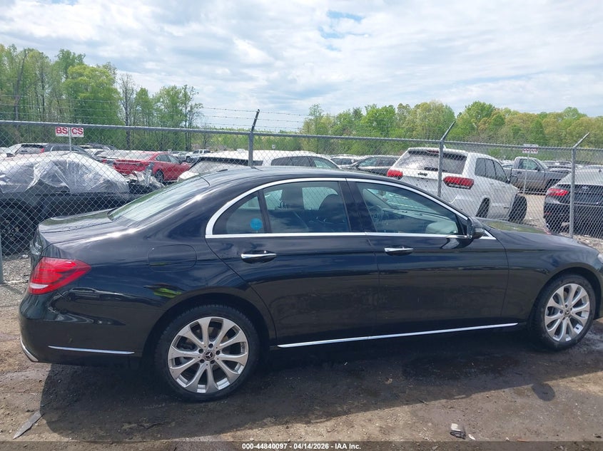 2018 Mercedes-Benz E 300 4Matic VIN: WDDZF4KB4JA410717 Lot: 44840097