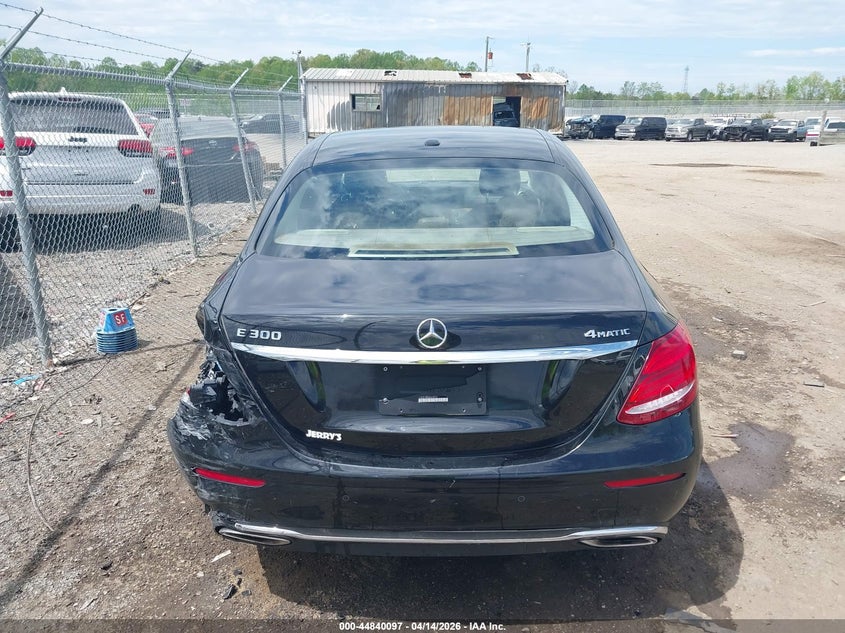 2018 Mercedes-Benz E 300 4Matic VIN: WDDZF4KB4JA410717 Lot: 44840097