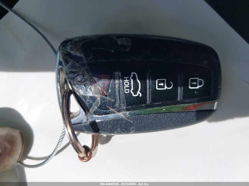 2015 Hyundai Azera Limited VIN: KMHFH4JG9FA478485 Lot: 44840105