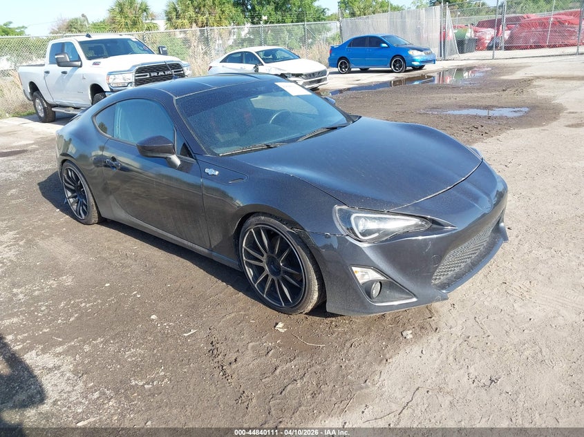 JF1ZNAA16D2708629 2013 Scion Fr-S auction photo 1