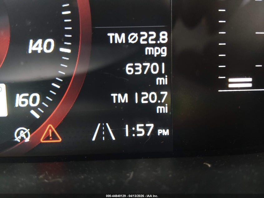 2018 Volvo Xc90 T5 Momentum VIN: YV4102PK0J1357856 Lot: 44840129