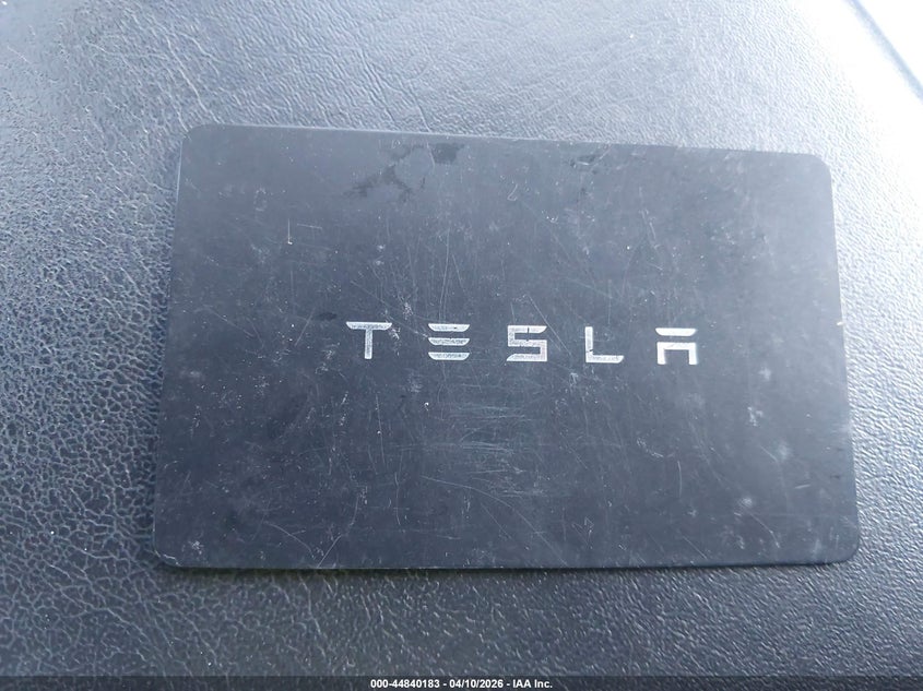 2021 Tesla Model y Long Range Dual Motor All-Wheel Drive white Lot 111044840183 Vin 5YJYGDEE8MF304887
