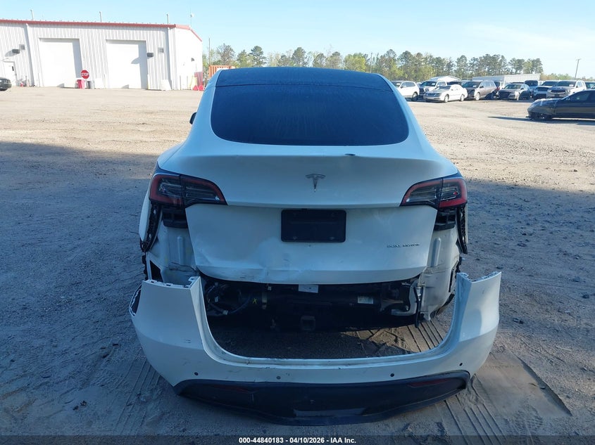 2021 Tesla Model y Long Range Dual Motor All-Wheel Drive white Lot 111044840183 Vin 5YJYGDEE8MF304887