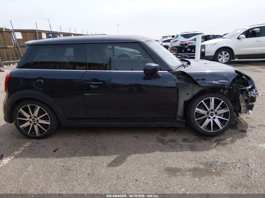 2023 Mini Hardtop Cooper S VIN: WMW53DH05P2T17549 Lot: 44840206