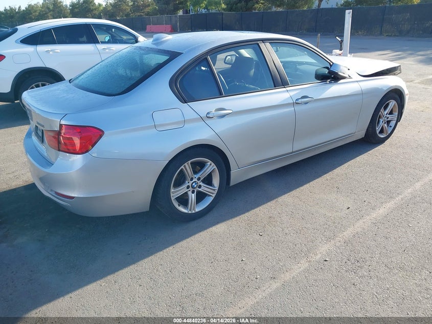 WBA3A5G54DNP26409 2013 BMW 3er 2.0 328I silver