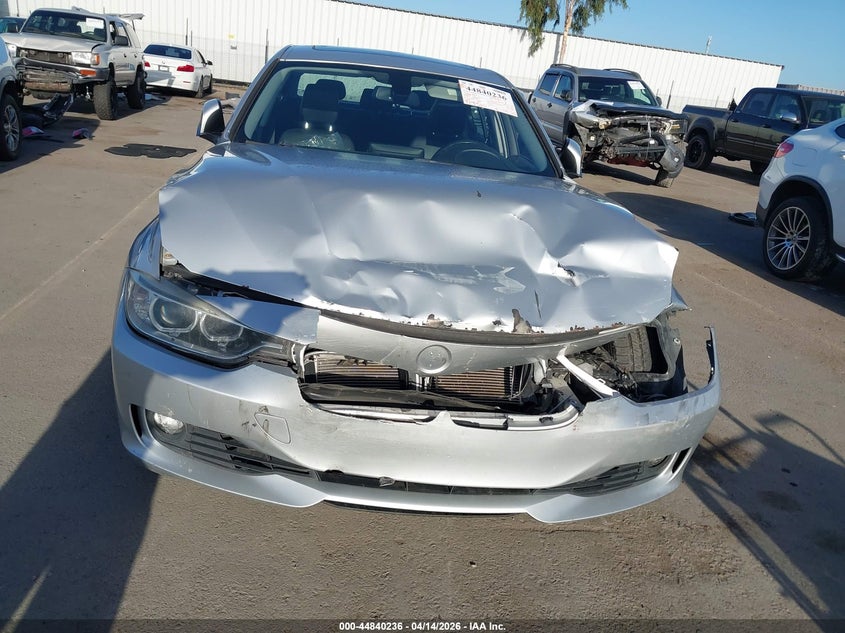2013 BMW 3er 2.0 328I silver Lot 111044840236 Vin WBA3A5G54DNP26409